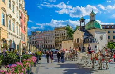 ИСТОРИЧЕСКИЯТ ЧАР НА ПОЛША       