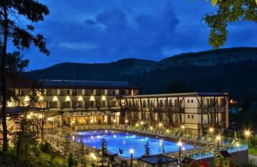 Park hotel Asenevtsi, Велико Търново - Last Minute оферта за края на август - след 27.08 нощувка полупансион от 73 лв.