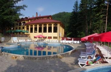 Хотел Балкан, с.Чифлик - СПА уикенд с минерална вода - Нощувки и закуски в Троянския балкан