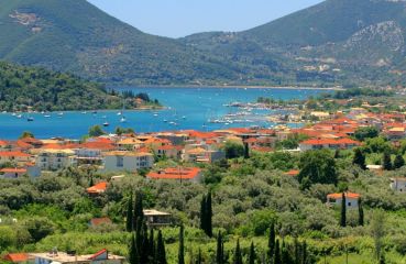 Почивка в ГЪРЦИЯ - Най-доброто от Йонийските острови - о-в КОРФУ, о-в ЛЕФКАДА и ПАРГА - самолетна програма с полет от София!