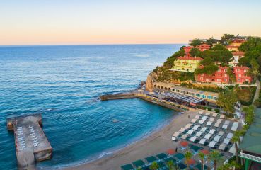 SENZA GARDEN HOLIDAY CLUB