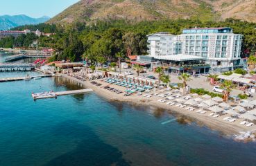 CLASS UNIQUE BEACH HOTEL