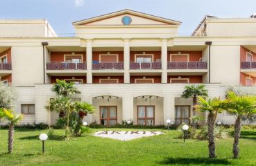 Akiris Resort Premium