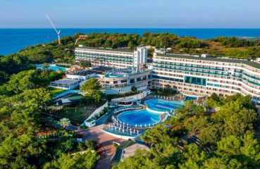 Good Life Utopia Family Resort