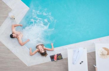 Mari Kristin Beach Hotel