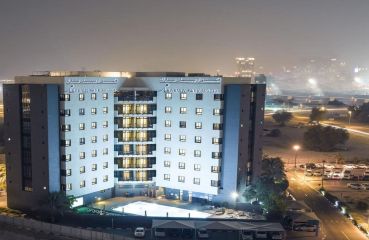 Arabian Park Dubai - an Edge by Rotana Hotel