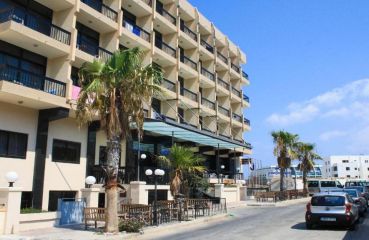 Canifor Hotel