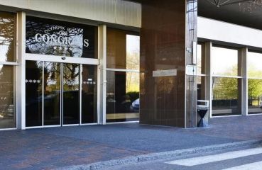 Olympik Congress Hotel Economy или подобен
